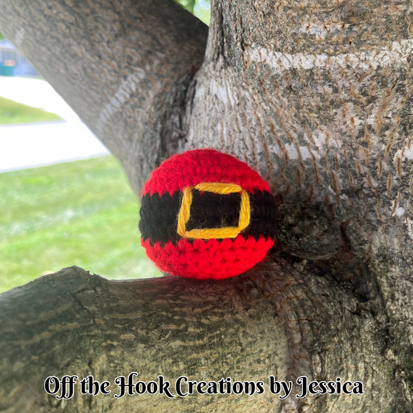 Off the Hook Creations by Jessica | Crochet Santa Cat Toy