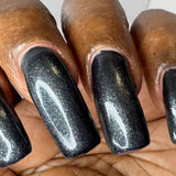 Aura Bloom Polish | I am a very pretty hate machine