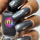 Aura Bloom Polish | I am a very pretty hate machine